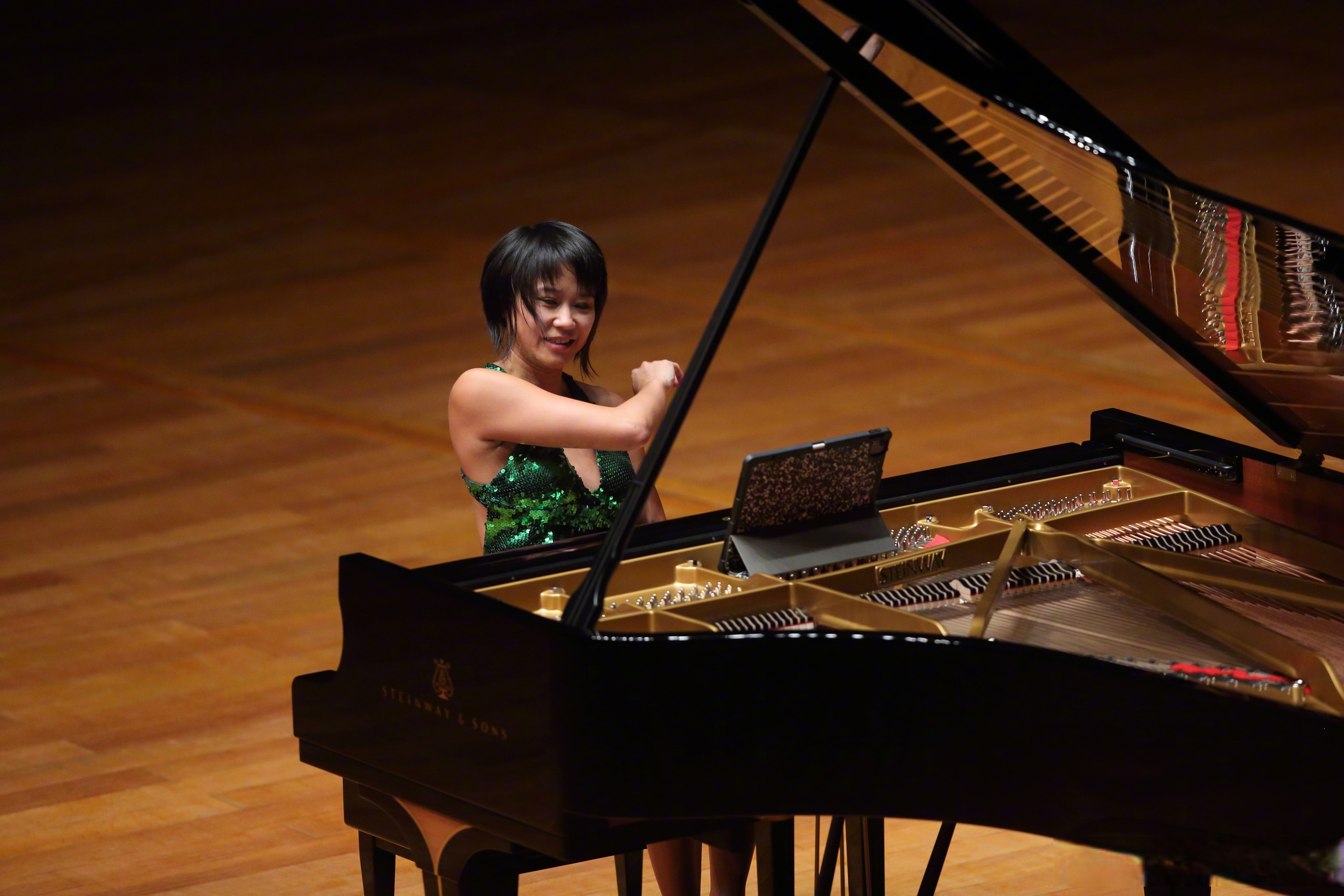 包含莎拉波娃迎来十二赛季出色发挥,中国队观众热烈欢呼!的词条 包含莎拉波娃迎来十二赛季出色发挥,中国队观众热烈欢呼!的词条