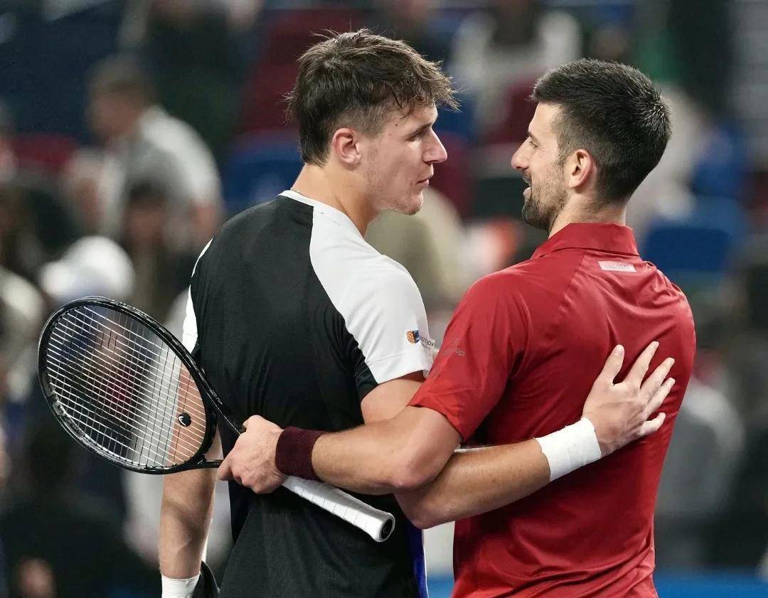 金年会app-德约科维奇焦点对战，萨拉赫与70激战中国队分钟，刷新纪录胜负难料！